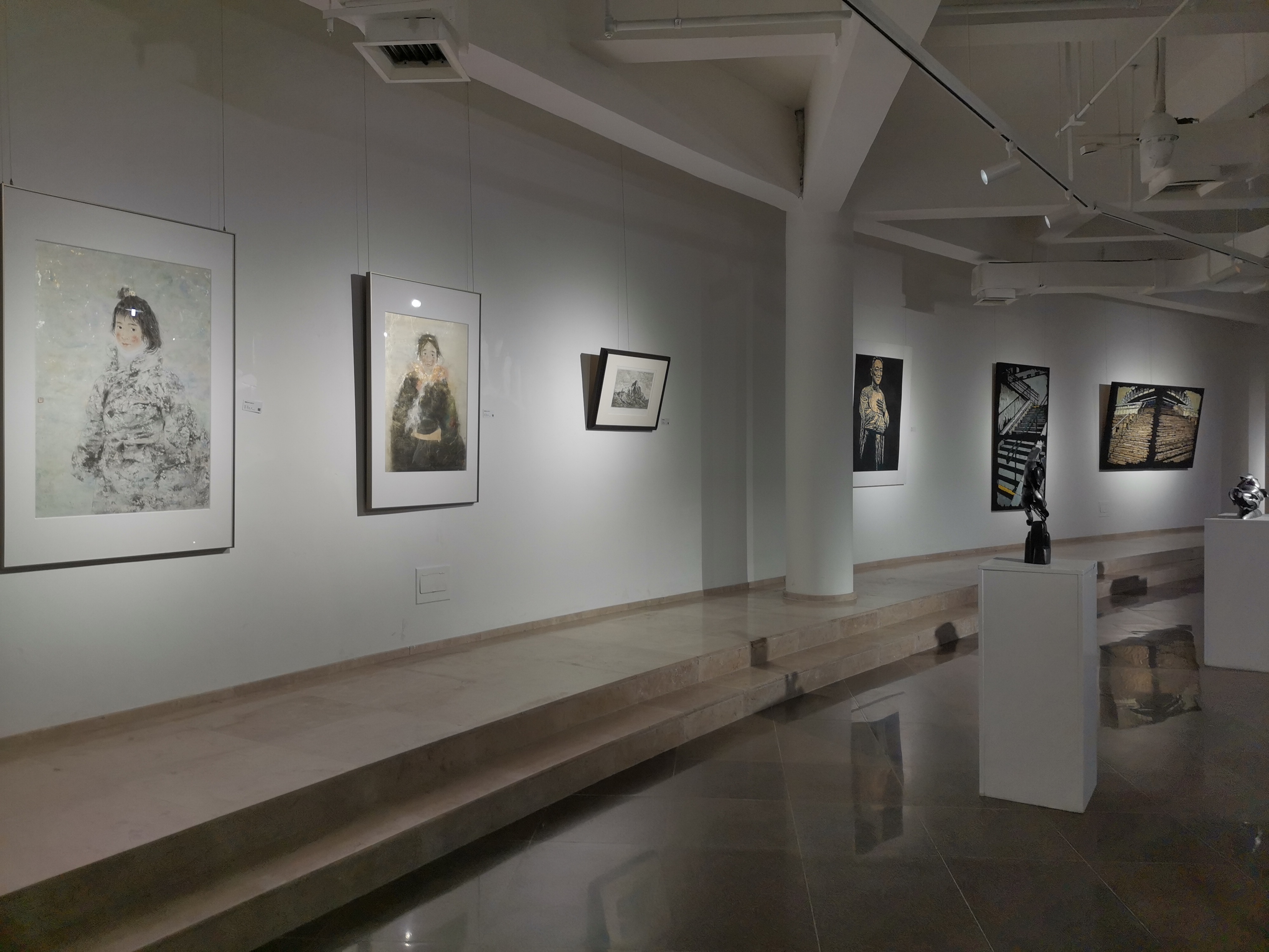 20221101-青蓝之梦·十大老牌网堵网址美术我司雕塑绘画作品邀请展-雕塑系-展厅3.jpg